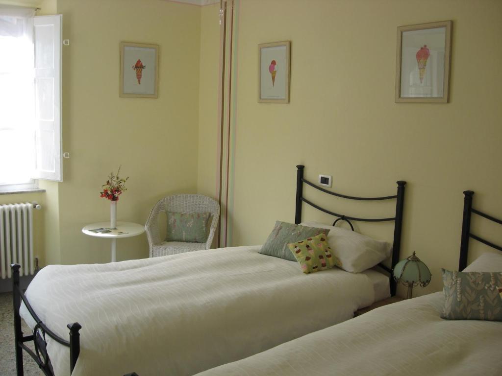 Villa Rosalena Bagni di Lucca Chambre photo